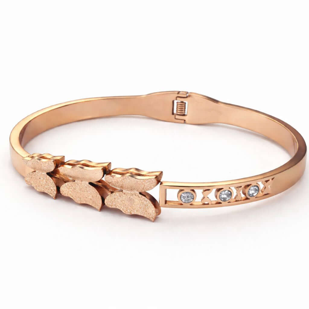 Roman Petal Elegance Bracelet